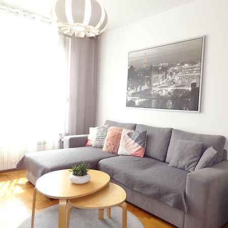 Well-Equipped Apartment With Free Parking Zagreb Exteriör bild
